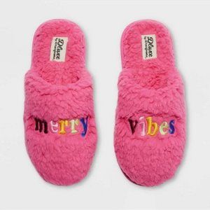 dluxe by Dearfoams Women's Merry Vibes Slide Slippers - Pink